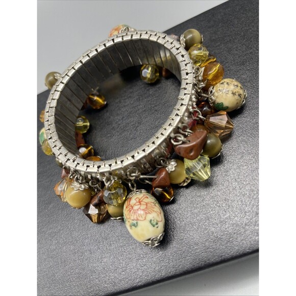 Vintage Cha-Cha Accordion Expansion Bracelet Asian Egg Bead Charms - Picture 2 of 5